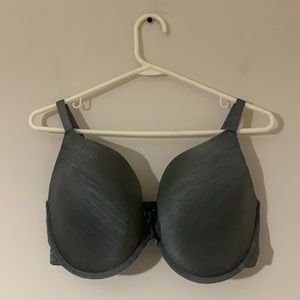 Secret Treasures Bra Gray Women’s Size 42D